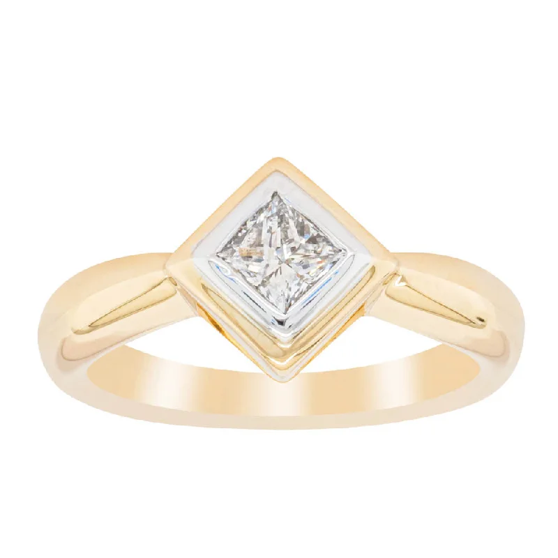 Must-Have Jewelry At Unbelievable Discounts Deja Vu 18ct Yellow Gold .36ct Princess Cut Diamond Ring
