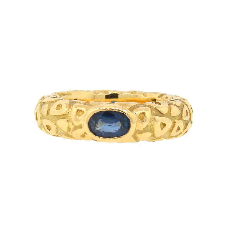 Seasonal Jewelry Sale – Upgrade Your Collection Vintage Chaumet Sapphire Ring