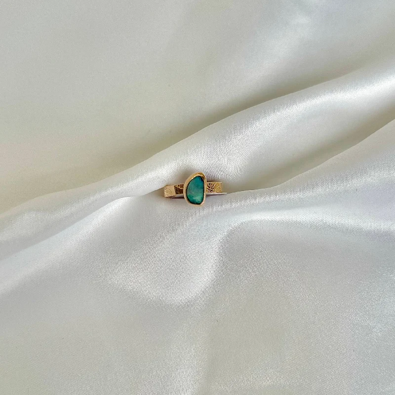 Limited-Stock Jewelry Clearance – Grab Your Favorites Now Australian Opal Doublet Ring 5.5 (Monstera)