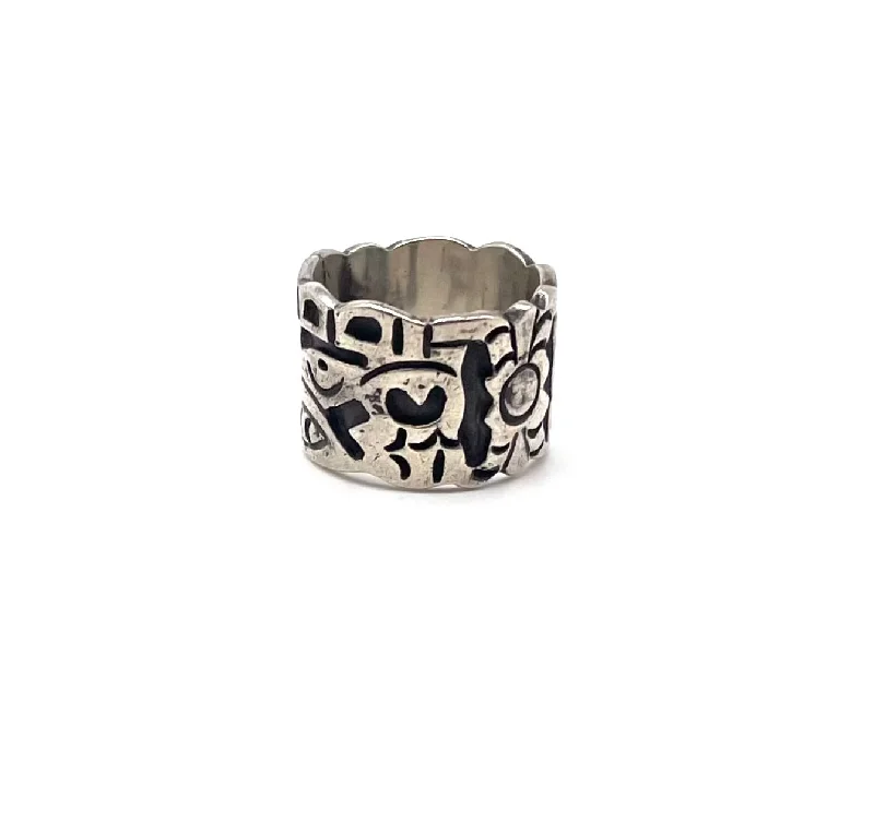 Special Jewelry Deals – Upgrade Your Collection MEXICO Stamped Freeform Art Band