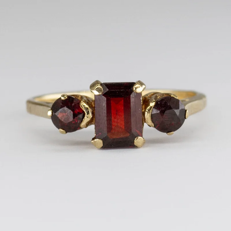 Versatile Layering Jewelry For Effortless Chic Vintage Garnet Three Stone 9K Gold Ring | 1.5 ctw | SZ 7.75 |