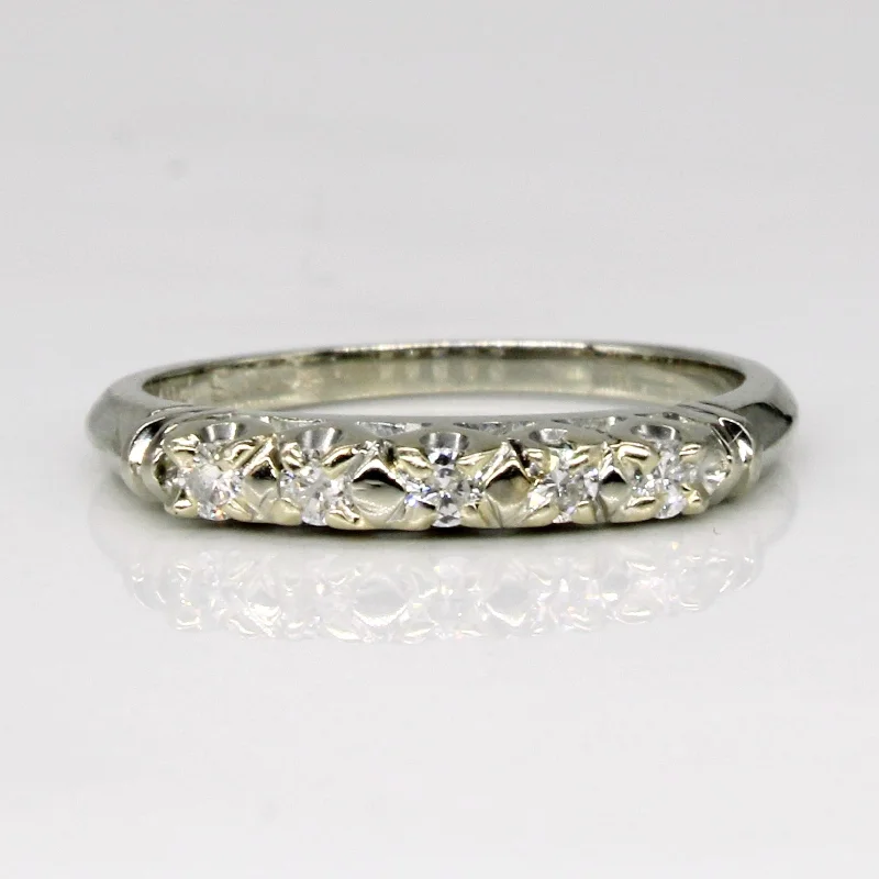 The Perfect Jewelry Piece At The Perfect Discount Five Stone Diamond Ring | 0.10ctw | SZ 3.75 | The Perfect Jewelry Piece At The Perfect Discount Five Stone Diamond Ring | 0.10ctw | SZ 3.75 |