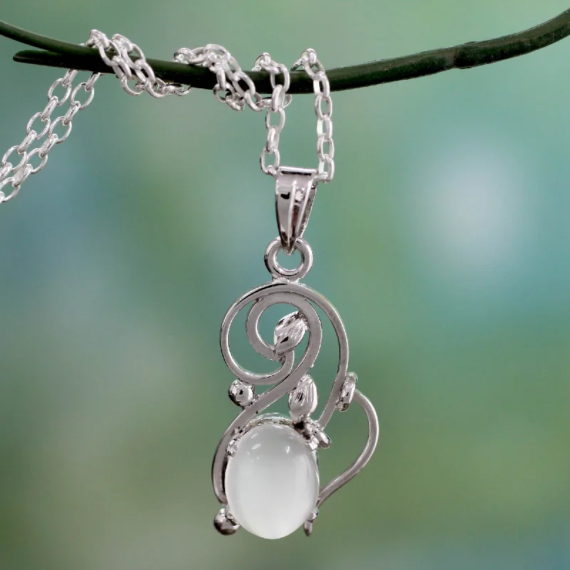 Get Your Favorite Jewelry At The Best Price Lunar Treasure Artisan Crafted Moonstone and Sterling Silver Necklace Get Your Favorite Jewelry At The Best Price Lunar Treasure Artisan Crafted Moonstone and Sterling Silver Necklace