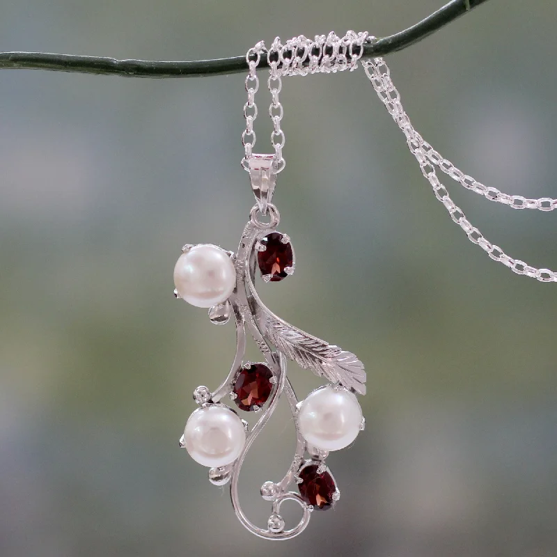 Personalized Jewelry Sale – Meaningful Gifts At Great Prices Nature's Gift Garnet Pearl Necklace Personalized Jewelry Sale – Meaningful Gifts At Great Prices Nature's Gift Garnet Pearl Necklace