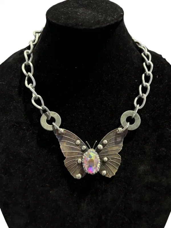 Women's Crystal Center Butterfly Necklace In Silver