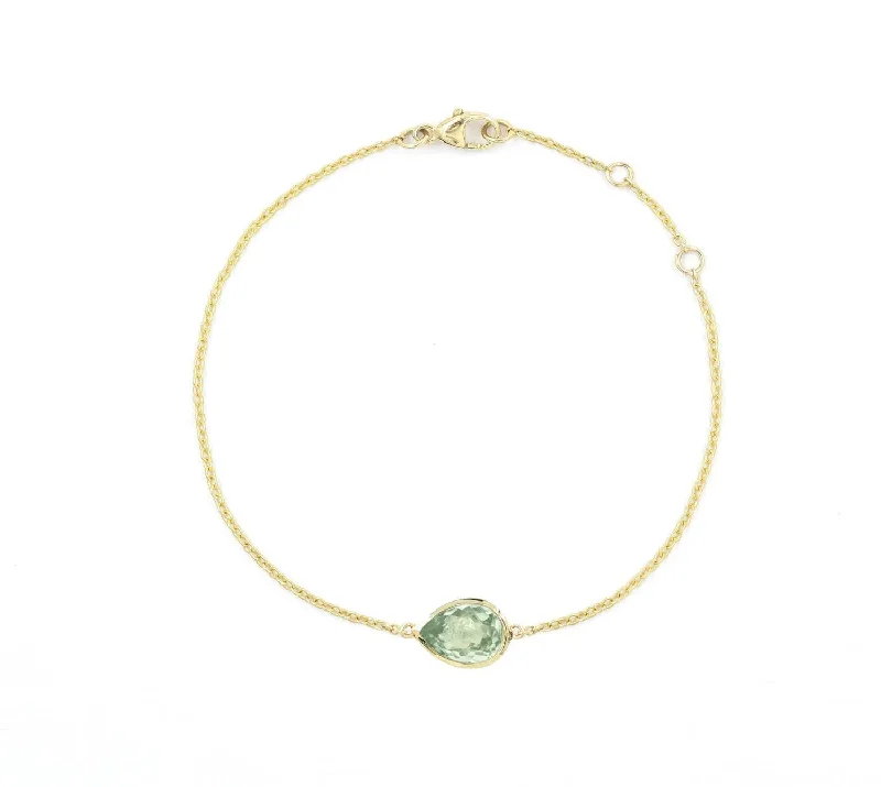 Women's Guardian Jollie Necklace In Green Pear