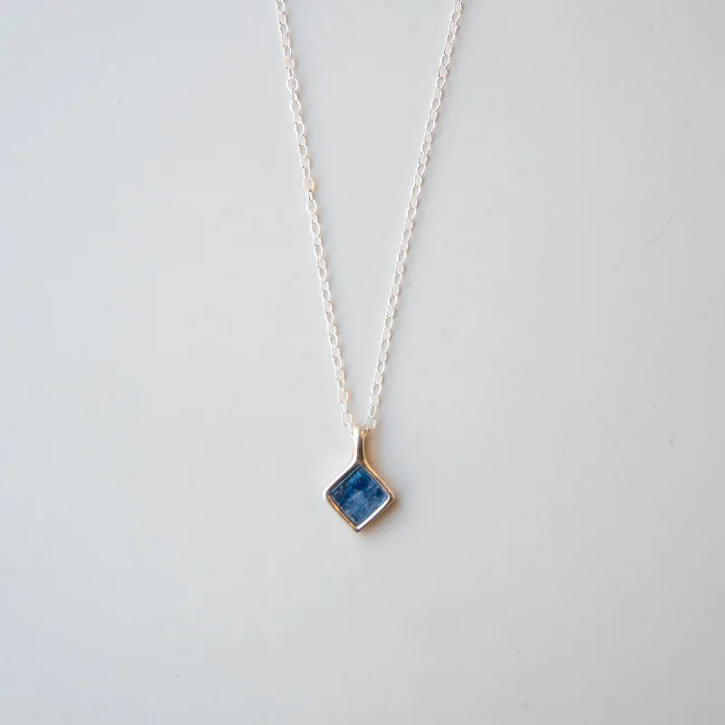 Personalized Jewelry Sale – Meaningful Gifts At Great Prices Kyanite Mesa Necklace in Silver Personalized Jewelry Sale – Meaningful Gifts At Great Prices Kyanite Mesa Necklace in Silver