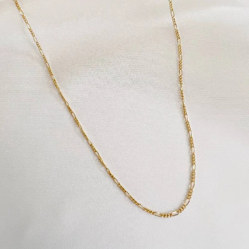 Romantic Heart-Shaped Jewelry For Special Gifts Figaro Layering Chain Necklace GF 18" Romantic Heart-Shaped Jewelry For Special Gifts Figaro Layering Chain Necklace GF 18"
