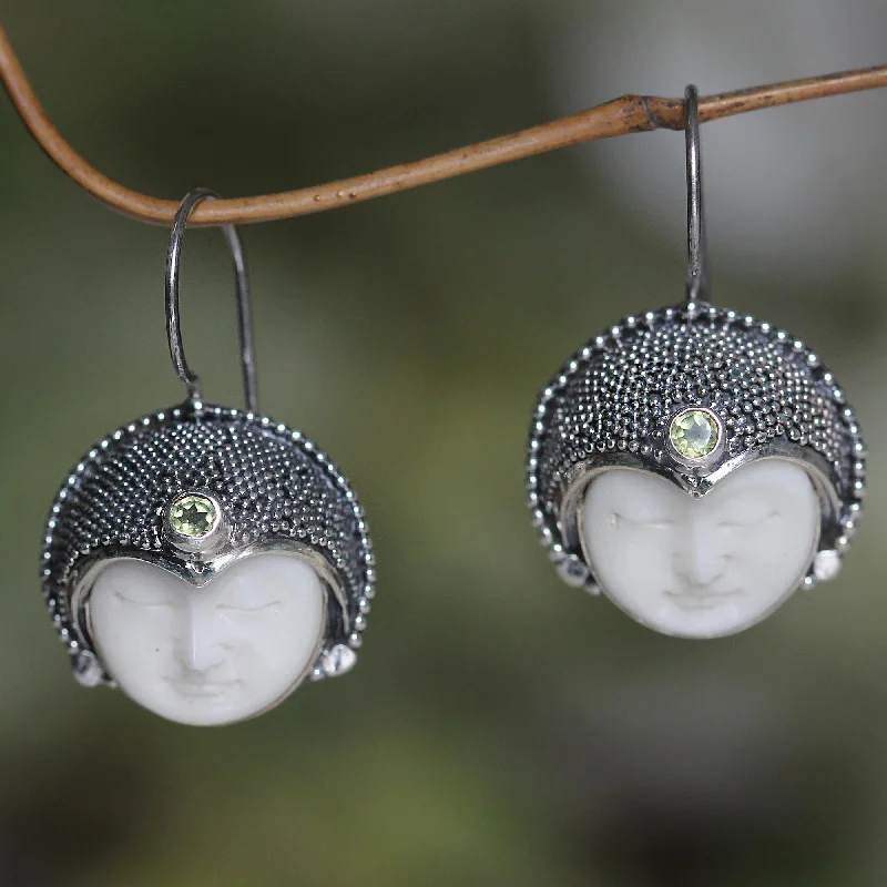 Timeless Beauty, Unbeatable Deals – Jewelry Sale On Royal Lady Artisan Crafted Sterling Silver and Bone Earrings Timeless Beauty, Unbeatable Deals – Jewelry Sale On Royal Lady Artisan Crafted Sterling Silver and Bone Earrings
