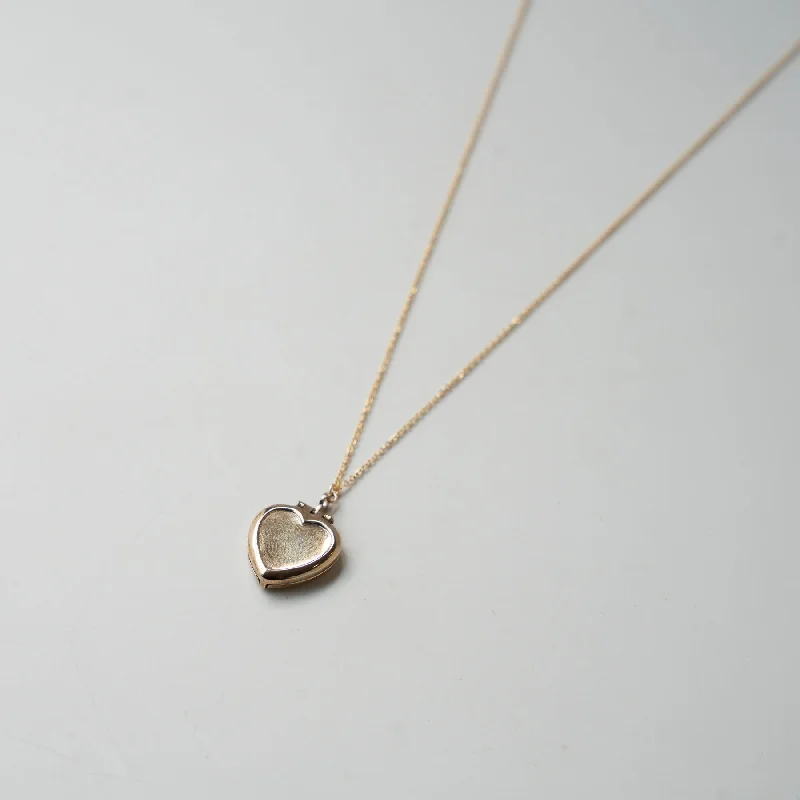 Shop Elegant Jewelry At Unbeatable Prices Small Locket