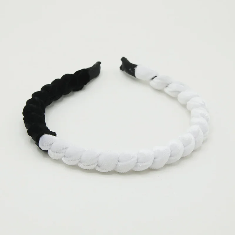 Flash Sale On Exquisite Jewelry – Don't Miss Out Women's Hair Band - Black and White Flash Sale On Exquisite Jewelry – Don't Miss Out Women's Hair Band - Black and White