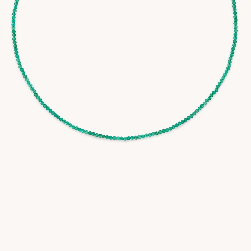 Fashion-Forward Jewelry At Exclusive Discounts Green Agate Gemstone Necklace in 9k White Gold