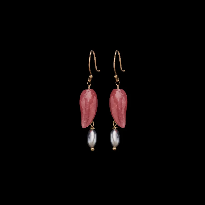 Premium Jewelry At Special Low Prices For A Limited Time Tiny Bean And Pearl Earring Premium Jewelry At Special Low Prices For A Limited Time Tiny Bean And Pearl Earring