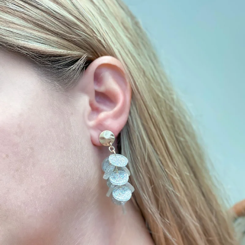 Limited-Time Offer On Elegant Jewelry Pieces Confetti Disc Cluster Dangle Earrings - White Limited-Time Offer On Elegant Jewelry Pieces Confetti Disc Cluster Dangle Earrings - White