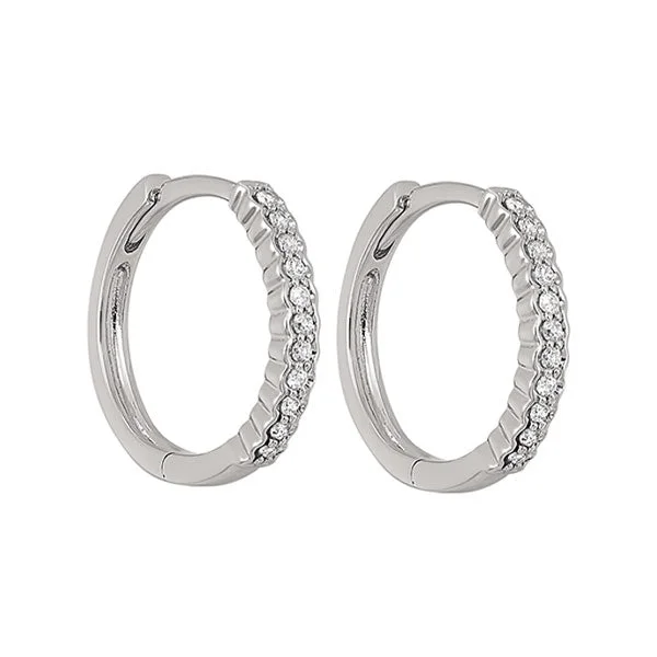 Timeless Elegance, Temporary Discounts – Act Fast 14KT WHITE GOLD DIAMOND (1/6CTW) EARRING