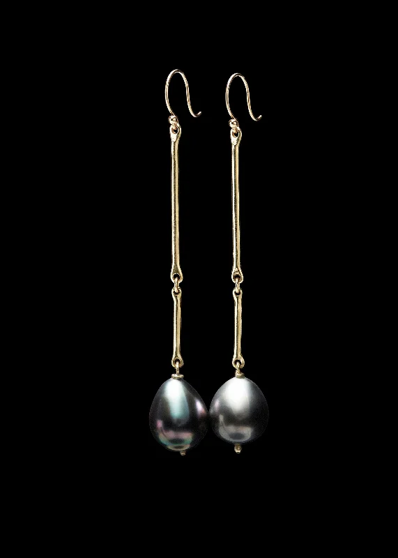 Seasonal Jewelry Deals – Elevate Your Style 18k Cast Line Tahitian Earring