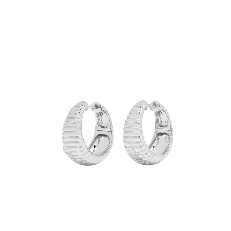 Your Dream Jewelry At Dream Prices Small Fluted Tapered Diamond Bezel Hoop Earrings