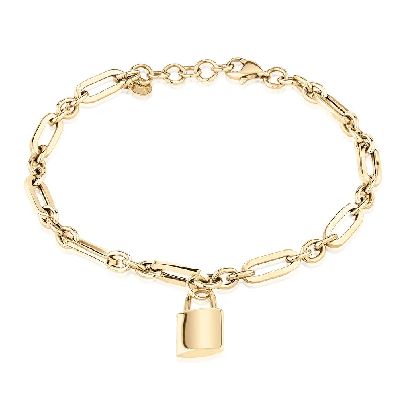 Limited Stock On Premium Jewelry At Low Prices Bracelet in 10 carat yellow gold