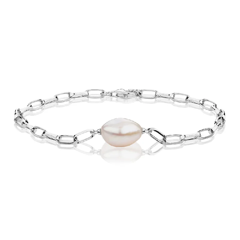Shop Dazzling Jewelry At The Best Prices Cultured freshwater pearl bracelet in sterling silver Shop Dazzling Jewelry At The Best Prices Cultured freshwater pearl bracelet in sterling silver