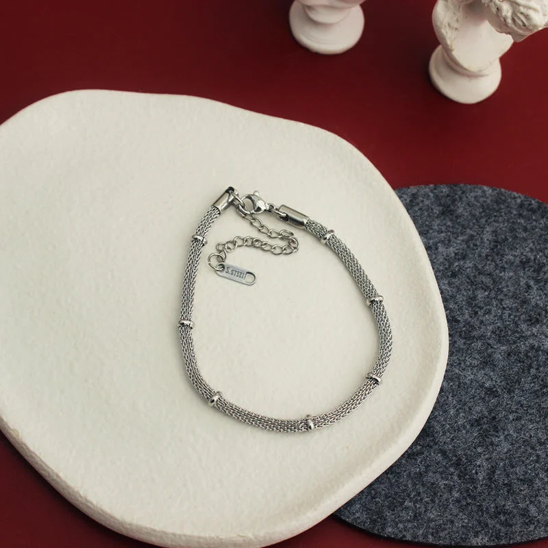 Exclusive Online Discounts On Stylish Jewelry Shell Oval Pendant Tone Mesh Silver Bracelet JLTB0598