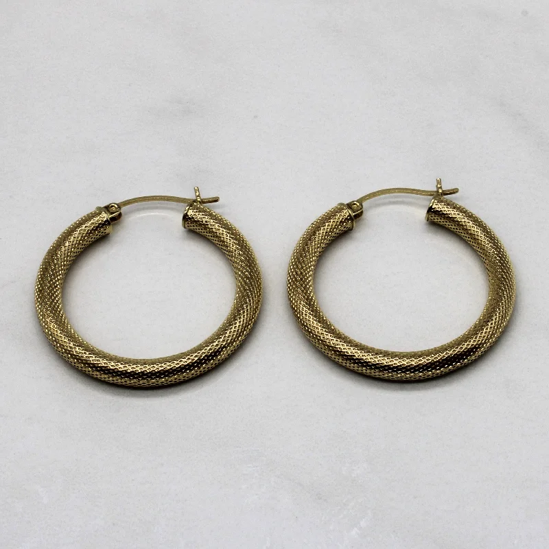 Dainty And Elegant Jewelry Now At Reduced Prices Yellow Gold Mesh Style Hoop Earrings |