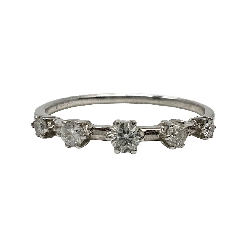 Holiday Jewelry Sale – Perfect Gifts At Great Prices 18K White Gold Ring with 5 Diamonds Holiday Jewelry Sale – Perfect Gifts At Great Prices 18K White Gold Ring with 5 Diamonds