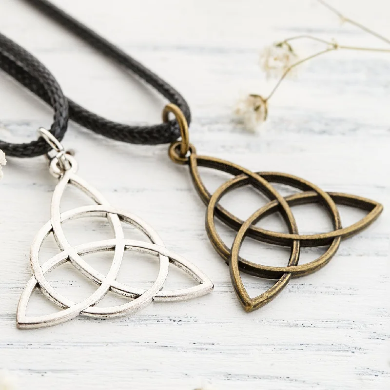 Fashion-Forward Geometric Jewelry For Contemporary Style The Triquetra Necklace