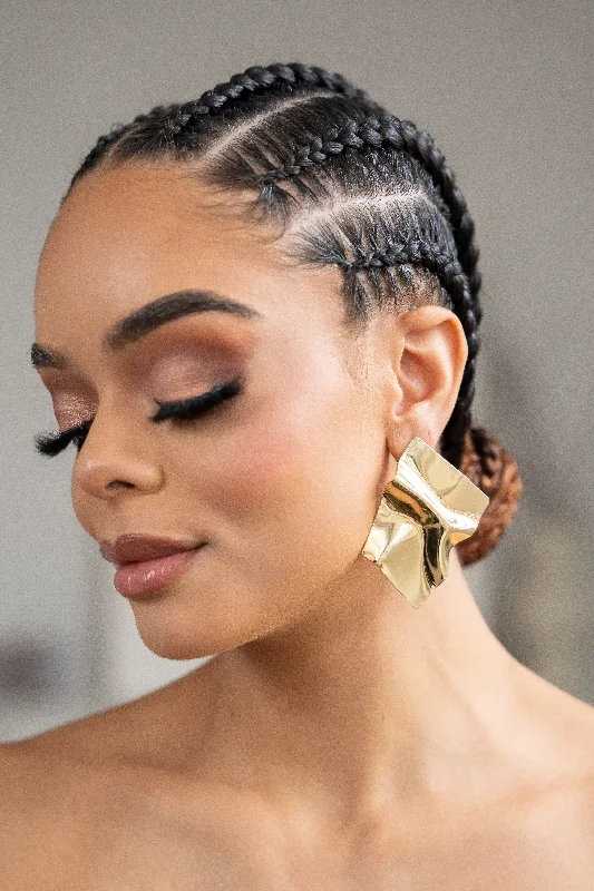 Seasonal Jewelry Sale – Upgrade Your Collection ILA Gold Earrings