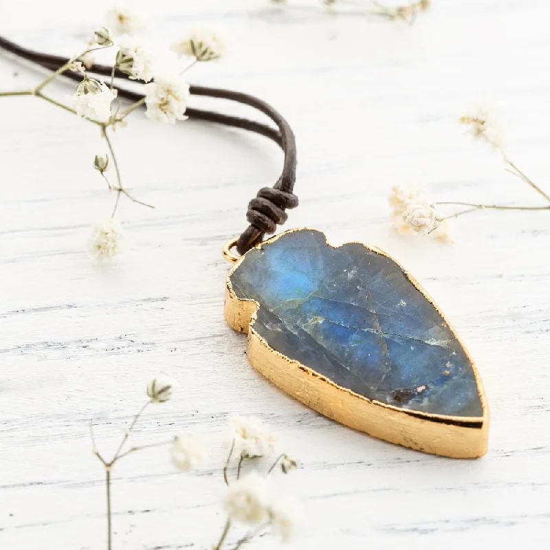 Seasonal Jewelry Deals – Elevate Your Style Labradorite Transformation Necklace