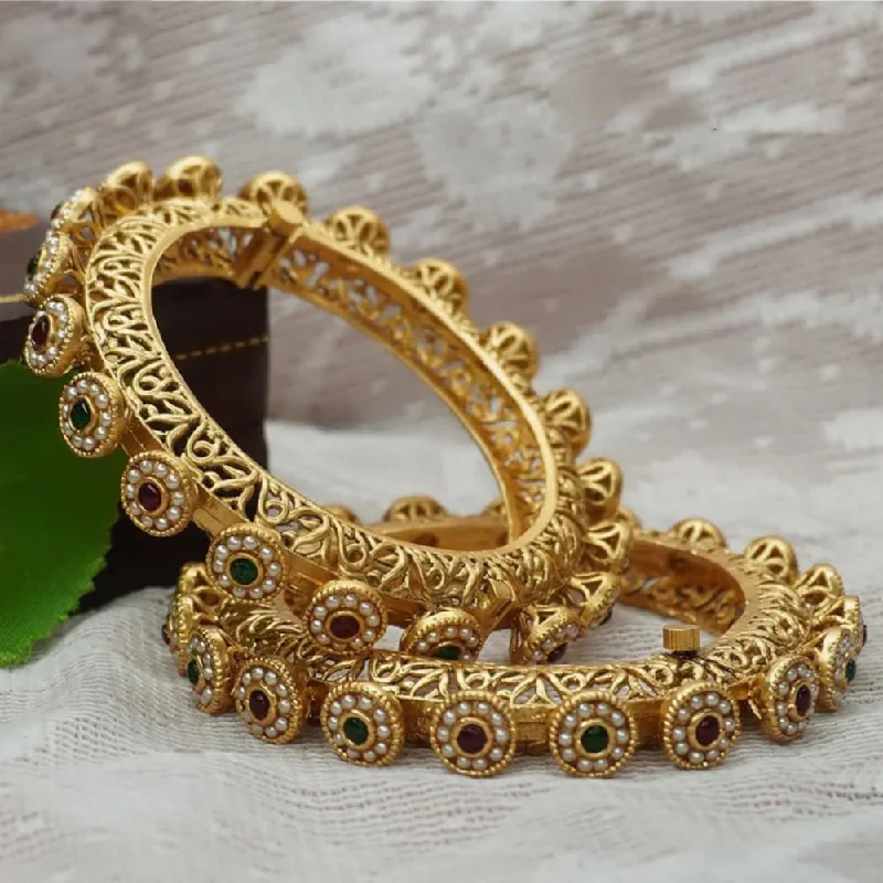 Trendy Minimalist Jewelry For Everyday Wear Lucentarts Jewellery Gold Plated Pota Stone Bangles Set Trendy Minimalist Jewelry For Everyday Wear Lucentarts Jewellery Gold Plated Pota Stone Bangles Set
