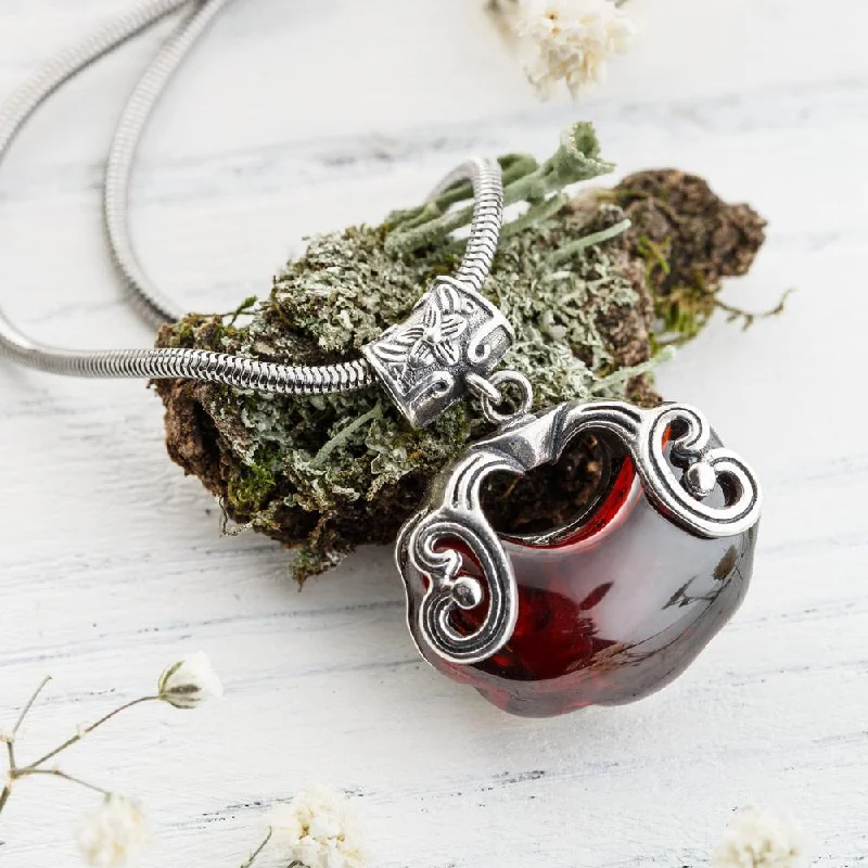 Huge Markdowns On Premium Jewelry Styles Red Heart Garnet Necklace