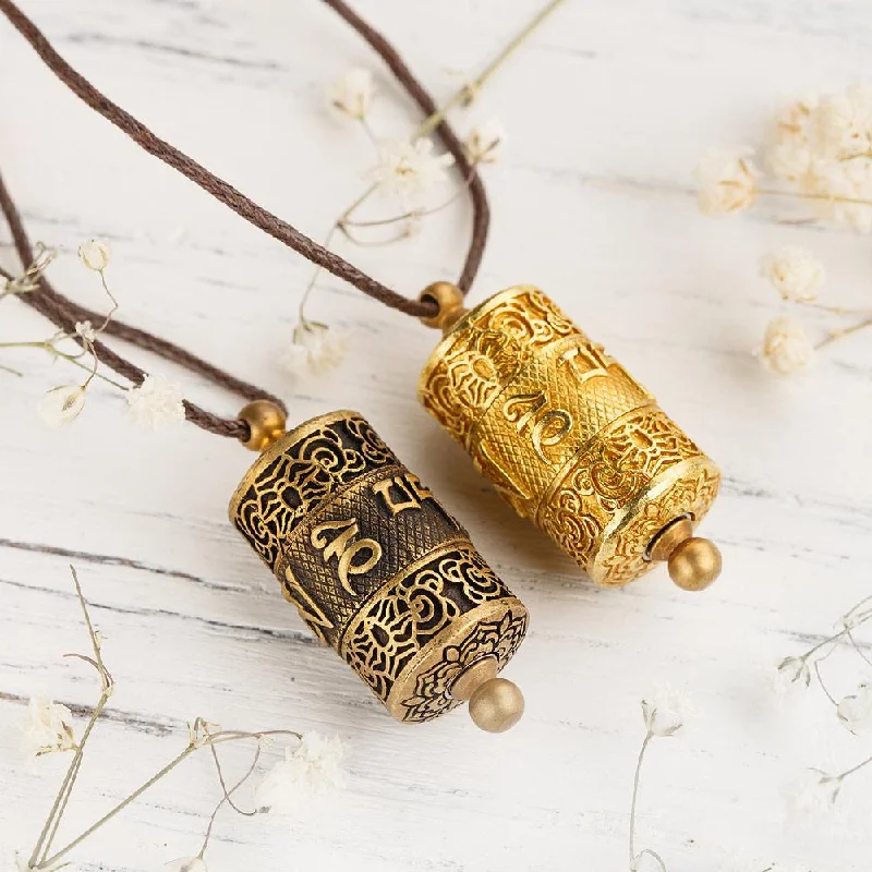 Your Dream Jewelry At Dream Prices Spinning Mani Wheel Necklace