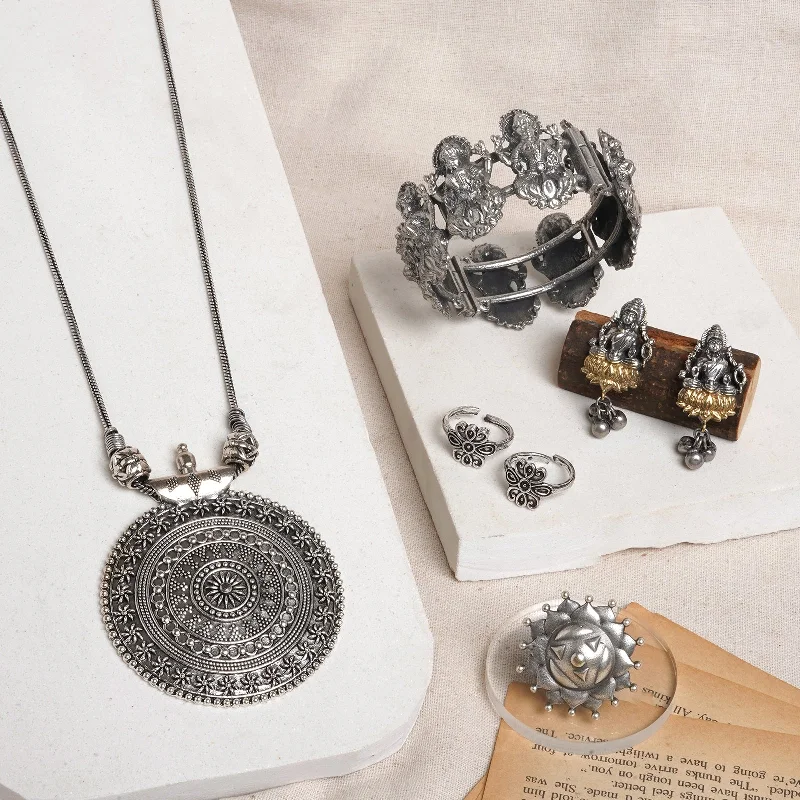 Trendy Minimalist Jewelry For Everyday Wear Teejh Bodh Gaya Oxidised Silver Jewellery Gift Set