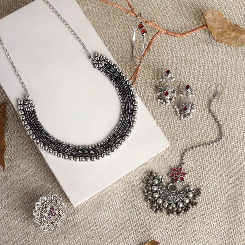 Final Call For Exquisite Jewelry At Reduced Rates Teejh Kollam Oxidised Silver Jewellery Gift Set