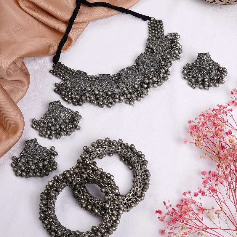 Elegant Jewelry, Exclusive Prices – Shop Now Teejh Manisha Silver Oxidised Jewelry Gift Set