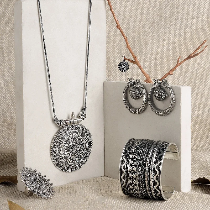 Seasonal Jewelry Deals – Elevate Your Style Teejh Mohenjo-Daro Oxidised Silver Jewellery Gift Set