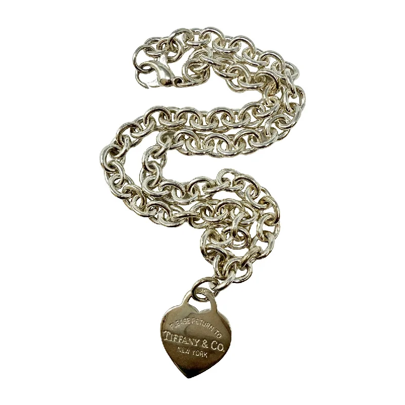 Luxury Handcrafted Jewelry For Elegant Looks Tiffany & Co. Heart Tag Chain Link Necklace Luxury Handcrafted Jewelry For Elegant Looks Tiffany & Co. Heart Tag Chain Link Necklace