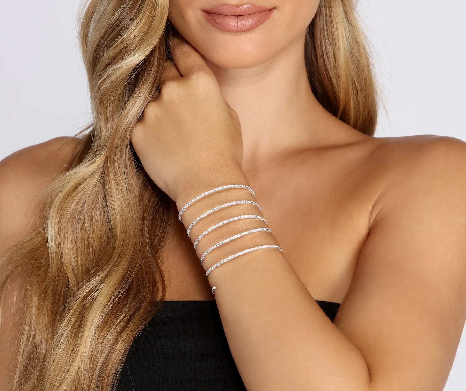 Make Your Outfit Shine With Discounted Jewelry Coiled Up Rhinestone Bracelet